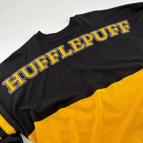 Wizarding World Of Harry Potter Hufflepuff Gold & Black Jersey Long Sleeve - Picture 3 of 9